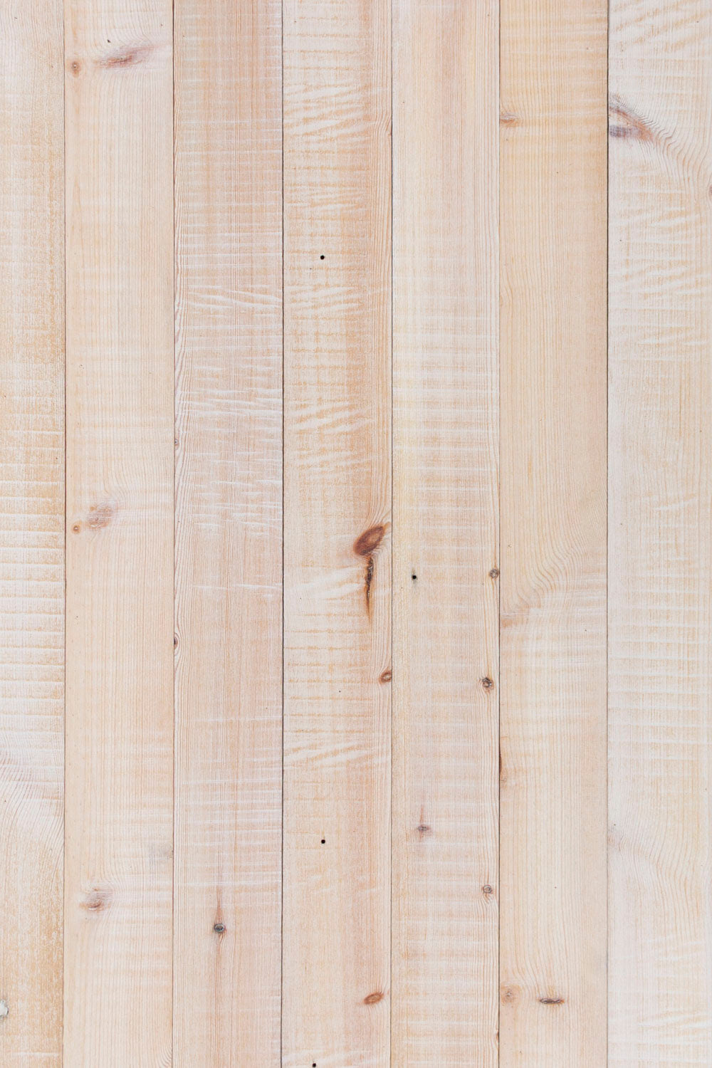 Reclaimed Pointing Washed Barn Board Cladding